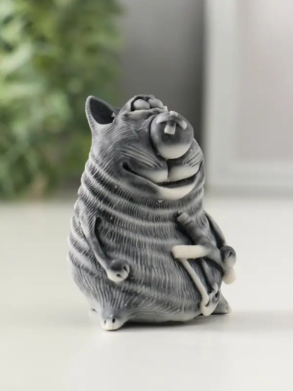 Сувенир Сувенир "Кот хулиган с рогаткой" 7 см