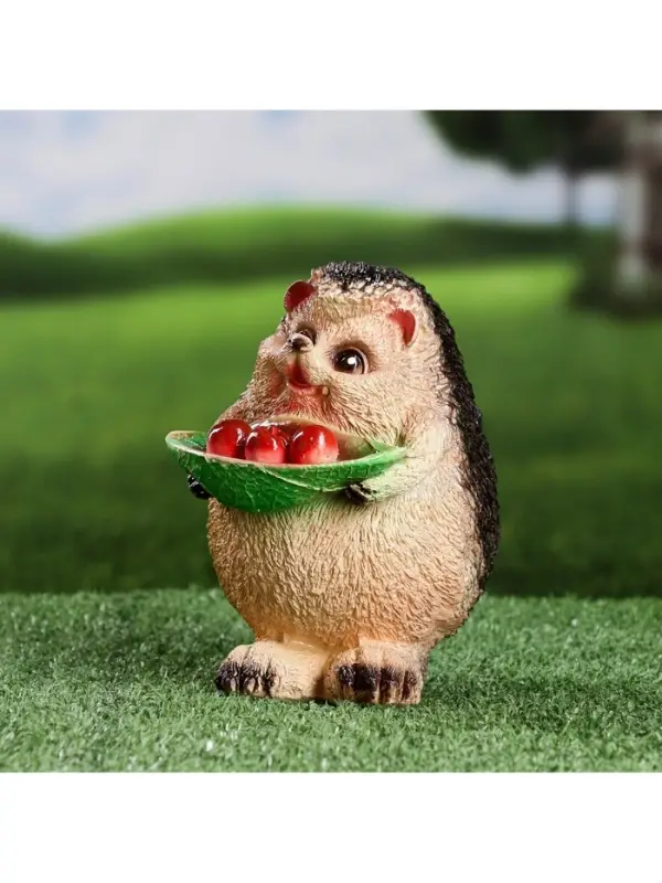 Садовая фигура из гипса &laquo;Ёжик с ягодами&raquo;,12&times;10&times;16 см