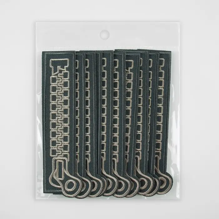 Термоаппликация «Молния с замком», 2.7×12 см, фасовка 10 шт., серая Термоаппликация «Молния с замком», 2.7×12 см, фасовка 10 шт., серая