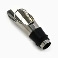 Подарочный набор для вина &laquo;Золотому человеку&raquo;: 4 предмета + шахматы