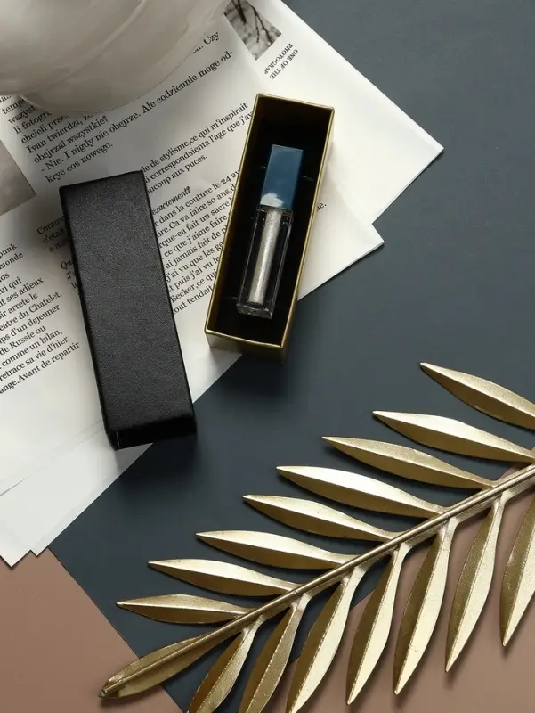 Коробочка подарочная под набор &laquo;Помада&raquo;, 4&times;12&times;4 см, чёрная