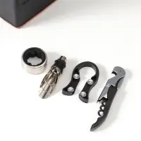 Шкатулка дерево, кожзам под бутылку "Чёрная с оранжевой вставкой" 4 предмета 35х10х11,5 см   1096938