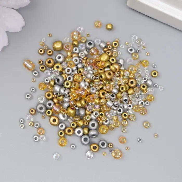 Бисер стекло 6/0 - 15/0  Бисер стекло 6/0 - 15/0 "Ассорти золото и серебро" d=1,5-4 мм, н-р 10гр