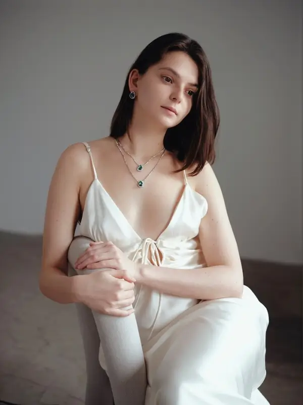 Набор 2 предмета: серьги, колье &laquo;Жаклин&raquo;, дуэт, капля, цвет бело-изумрудный в серебре, 45 см