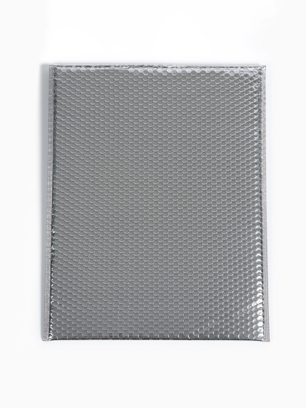 Пакет упаковочный пупырчатый, с клапаном и клеевым слоем,40х50+4 см,п/э,3 слоя, металлизир Пакет упаковочный пупырчатый, с клапаном и клеевым слоем,40х50+4 см,п/э,3 слоя, металлизир