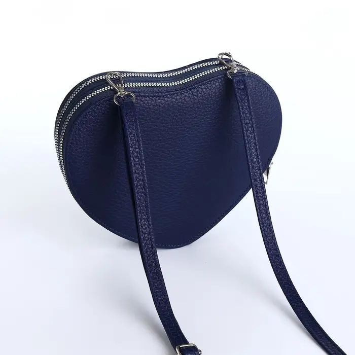 Сумка женская кросс-боди на молнии, в форме сердца, 20×5×16 см, тёмно-синяя Сумка женская кросс-боди на молнии, в форме сердца, 20×5×16 см, тёмно-синяя
