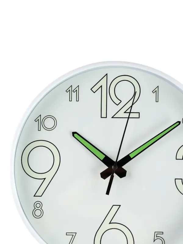 Часы настенные интерьерные &laquo;Классика&raquo;, плавный ход, светящиеся, d=25 см