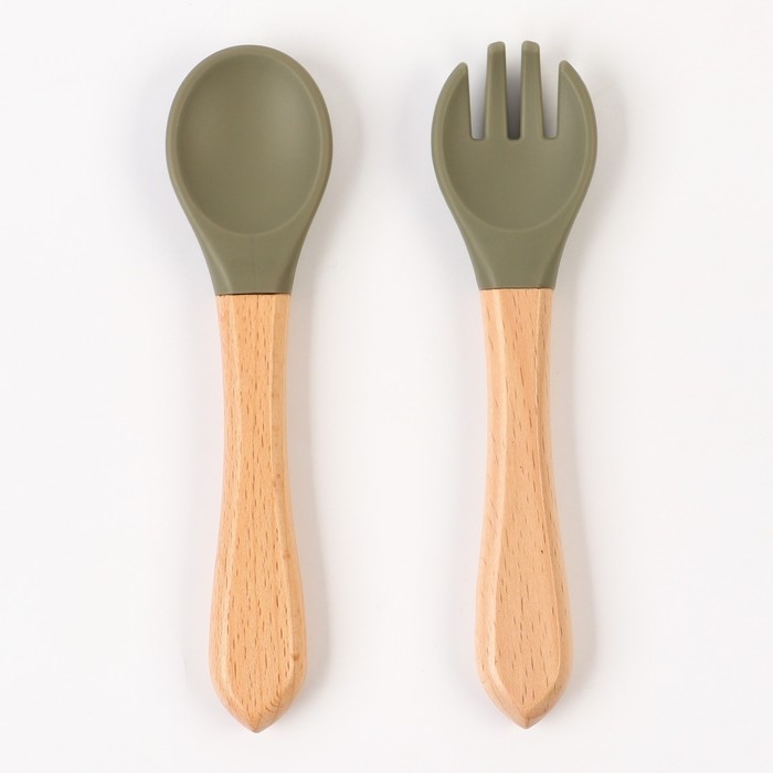 Набор детский столовых приборов, вилка и ложка M&B (силикон, бамбук), зеленый Набор детский столовых приборов, вилка и ложка M&B (силикон, бамбук), зеленый