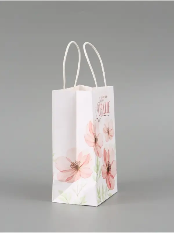 Пакет подарочный &laquo;Сердце&raquo;, цветы, 12 х 21 х 9 см