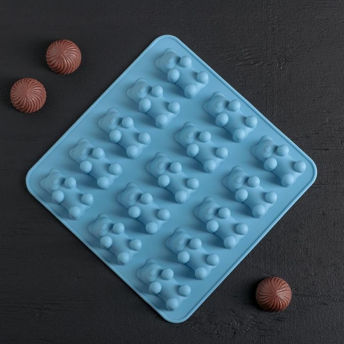 Форма для мармелада Доляна «Медвежата», силикон, 18×2 см, 15 ячеек (4,5×2,5×2 см), цвет МИКС Форма для мармелада Доляна «Медвежата», силикон, 18×2 см, 15 ячеек (4,5×2,5×2 см), цвет МИКС