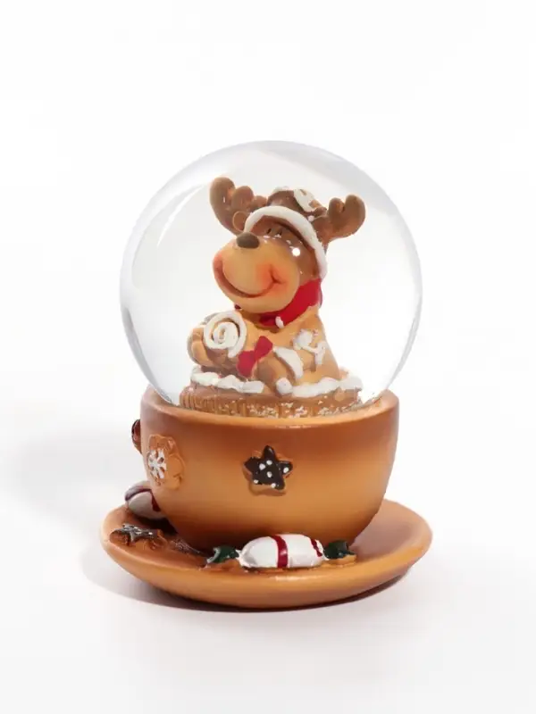 Снежный шар &laquo;Лосик в чашке с конфетами&raquo;, d=4.5 см, 4.5&times;4.5&times;6.5 см
