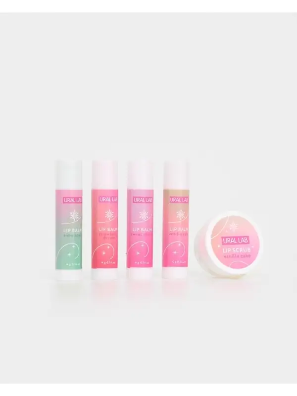 Подарочный набор новогодний Winter Fantasy, 4 бальзама и скраб для губ, URAL LAB Подарочный набор новогодний Winter Fantasy, 4 бальзама и скраб для губ, URAL LAB