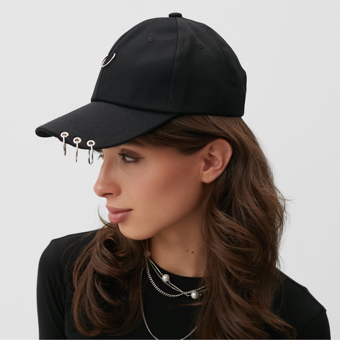 Кепка женская MINAKU с кольцами цвет черный, р-р 56-58