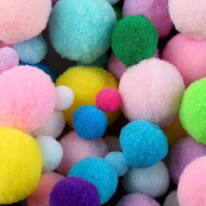 Набор текстильных деталей для декора &laquo;Помпоны&raquo;, 400 шт., размер: от 8 до 30 мм