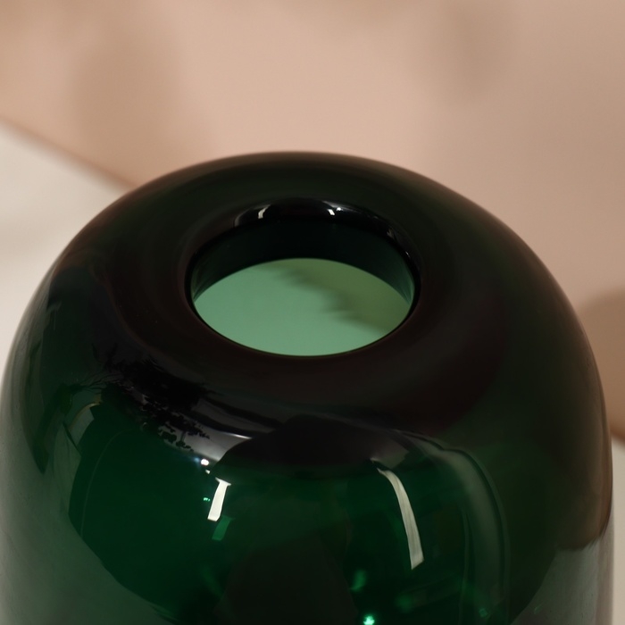 Ваза для цветов «Джозефина» из прозрачного зеленого стекла 17 х 13 х 13 см Ваза для цветов «Джозефина» из прозрачного зеленого стекла 17 х 13 х 13 см