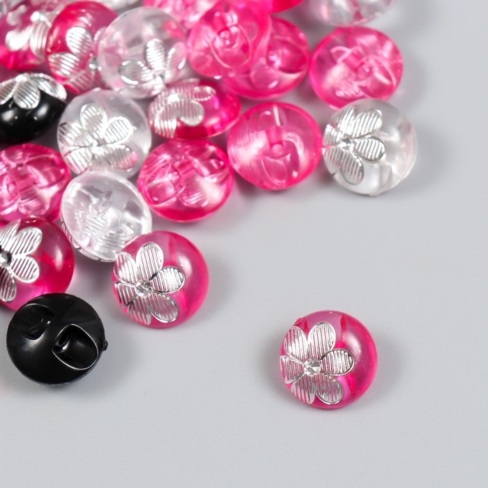 Пуговицы пластик на полуножке Пуговицы пластик на полуножке "Серебряный цветок" цветная МИКС набор 40 шт 1,2х1,2 см