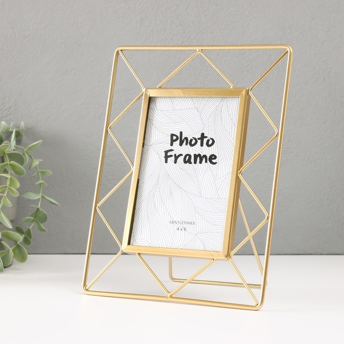 Фоторамка металл на 1 фото 10х15 см Фоторамка металл на 1 фото 10х15 см "Лофт. Треугольники" золото 18х1х22 см