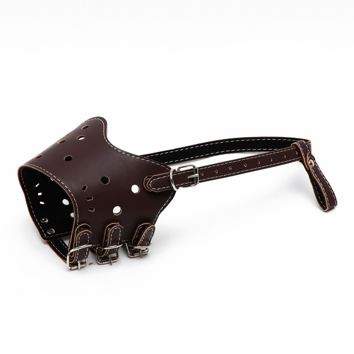 Намордник из прессованной кожи регулируемый, №4, ДН 8,8 см, ОМ 29-35 см, коричневый Намордник из прессованной кожи регулируемый, №4, ДН 8,8 см, ОМ 29-35 см, коричневый