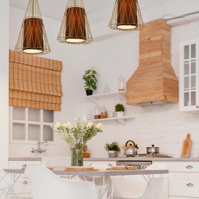 Светильник BayerLux "Вортекс" 1х40Вт E27 золото 27х27х120 см.