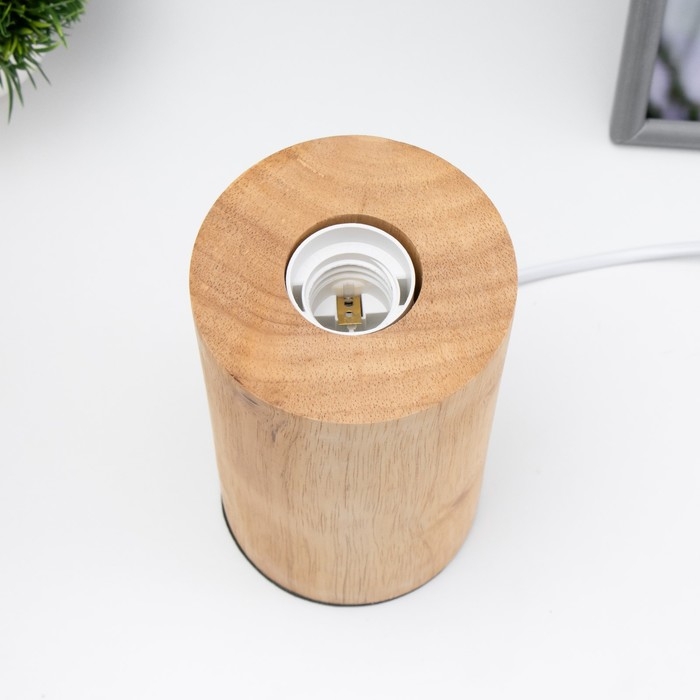 Настольная лампа Настольная лампа "Брис" 1х40Вт Е14 провод-1,6м дерево 10х10х16см