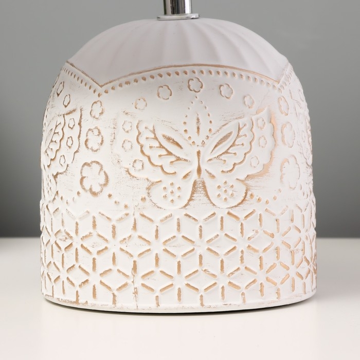 Настольная лампа Настольная лампа "Нерис" Е14 40Вт бело-золотой 20х20х29 см