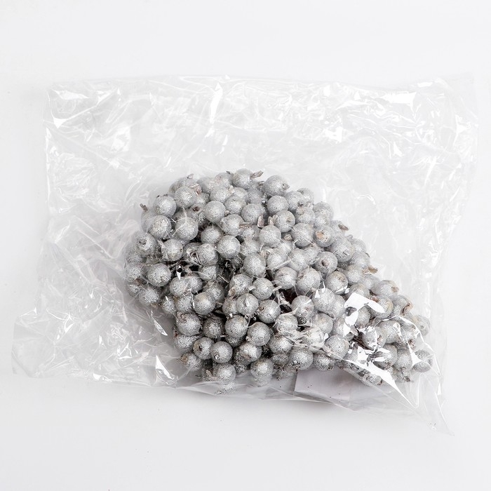 Новый год! Декоративные ягодки, серебряные, 7 × 6 × 7 см, 40 ягод Новый год! Декоративные ягодки, серебряные, 7 × 6 × 7 см, 40 ягод