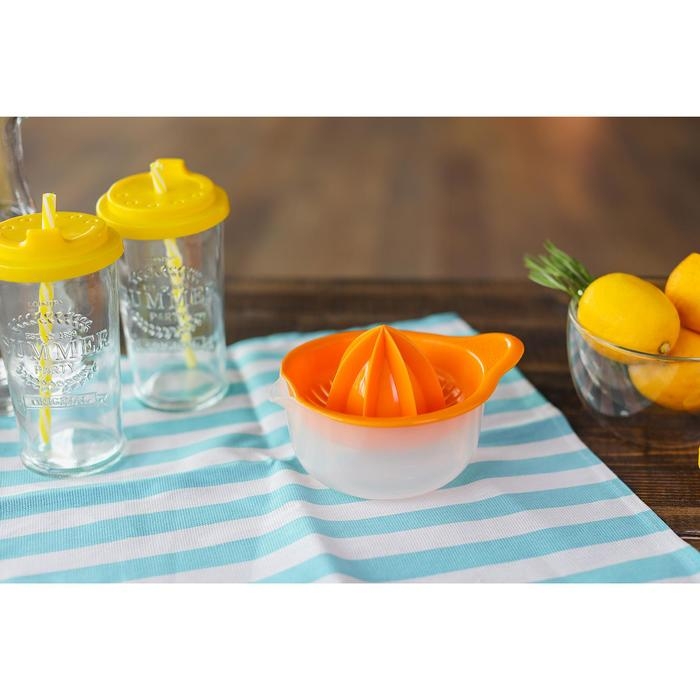 Соковыжималка для цитрусовых «Мадена», 300 мл, цвет МИКС Соковыжималка для цитрусовых «Мадена», 300 мл, цвет МИКС