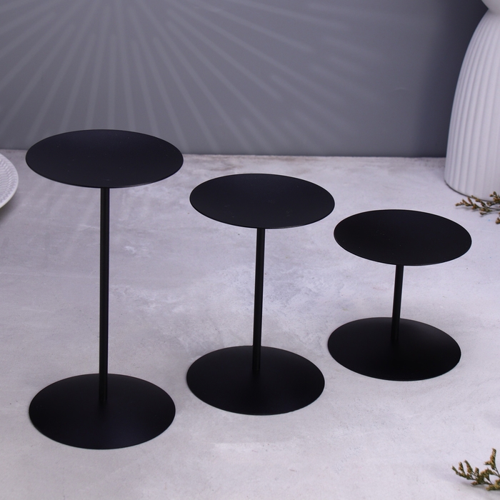 Набор подсвечников 10х20; 10х15; 10х10 см, чёрный Набор подсвечников 10х20; 10х15; 10х10 см, чёрный