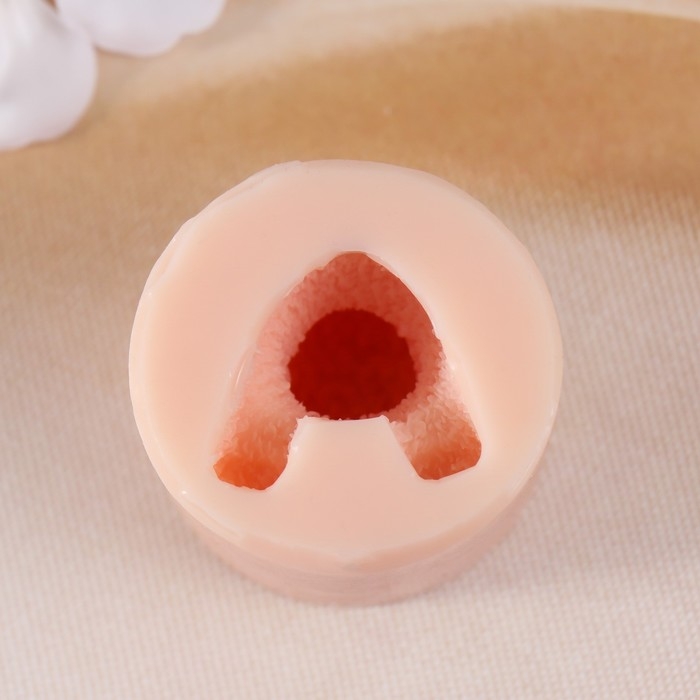 Молд силиконовый Молд силиконовый "Мишка руки у рта" (издел. 4,5х3,7х3,5см)