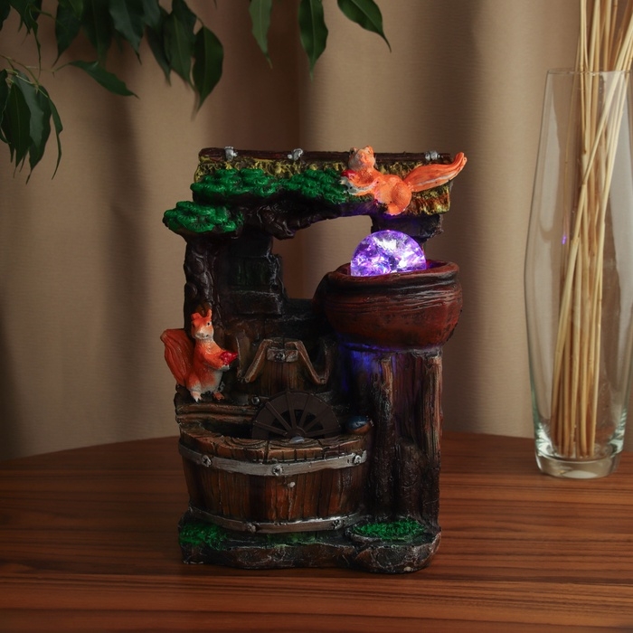 Фонтан Фонтан "Белки под крышей у дерева" 25х16 см (с подсветкой)