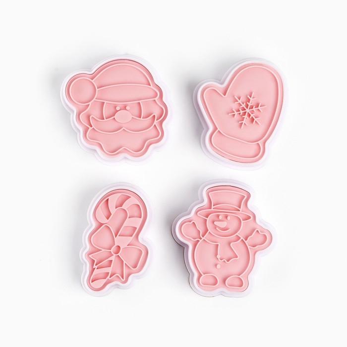 Новый год. Набор форм для печенья «В зимнем лесу», пластик, 4 шт Новый год. Набор форм для печенья «В зимнем лесу», пластик, 4 шт