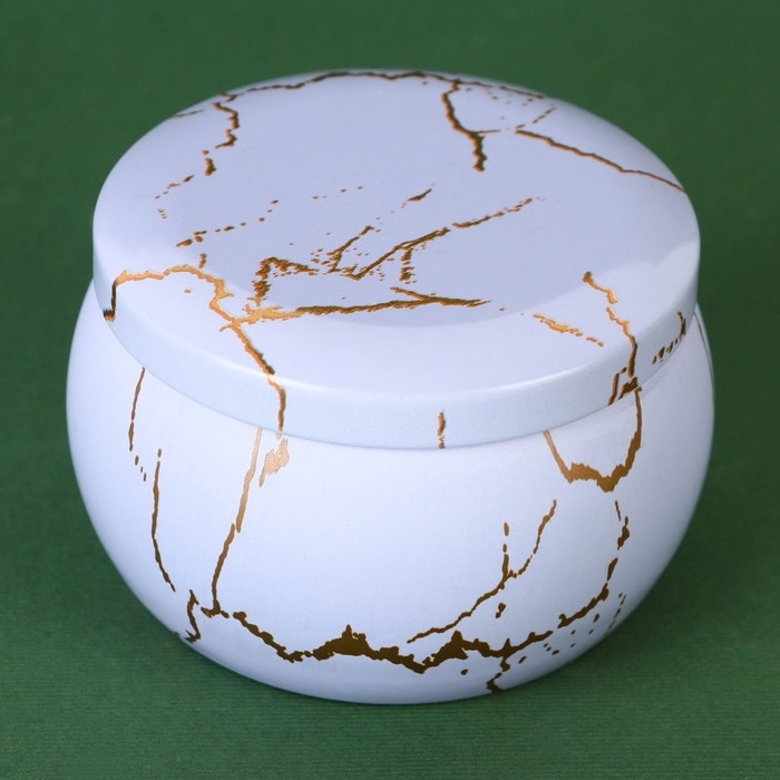 Ароматическая свеча из пчелиного воска «Тайны света», аромат морской бриз, 6 х 6 х 4 см. Ароматическая свеча из пчелиного воска «Тайны света», аромат морской бриз, 6 х 6 х 4 см.