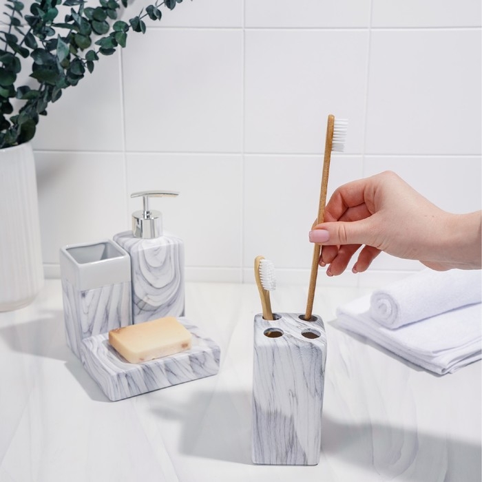 Набор аксессуаров для ванной комнаты «Мрамор», 4 предмета (дозатор, мыльница, 2 стакана) Набор аксессуаров для ванной комнаты «Мрамор», 4 предмета (дозатор, мыльница, 2 стакана)