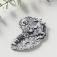 Магнит "Оленевод" (барельеф) , 6,5см