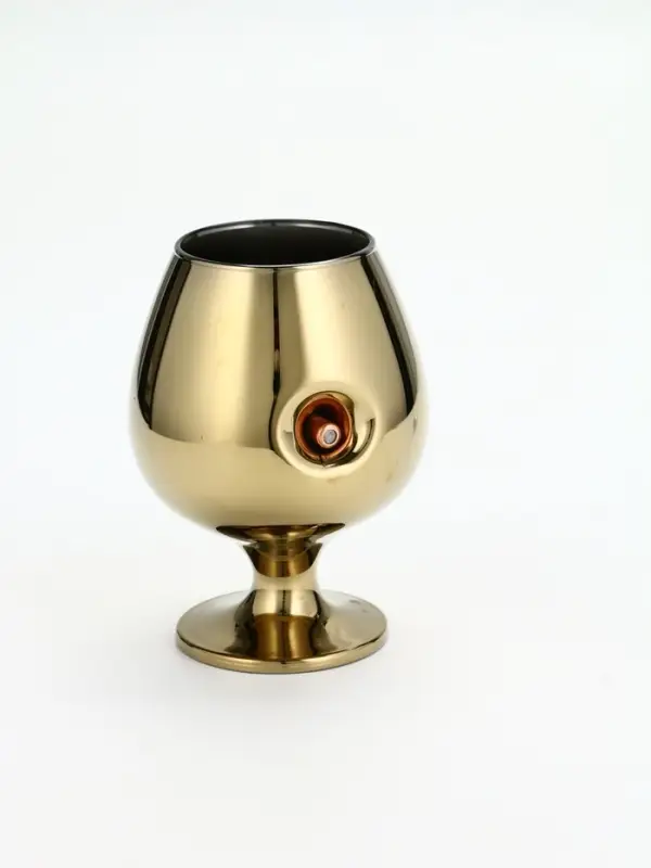 Бокал для коньяка 390 мл Бокал для коньяка 390 мл "Непробиваемый", золото