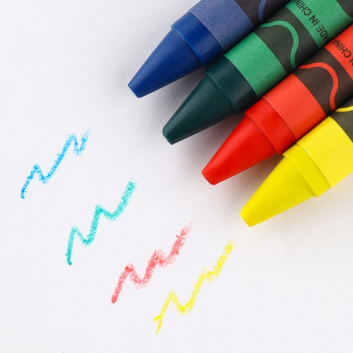 Набор: блокнот А6, карандаши (2 шт.) и восковые мелки (4 шт.) «С 8 марта» Набор: блокнот А6, карандаши (2 шт.) и восковые мелки (4 шт.) «С 8 марта»