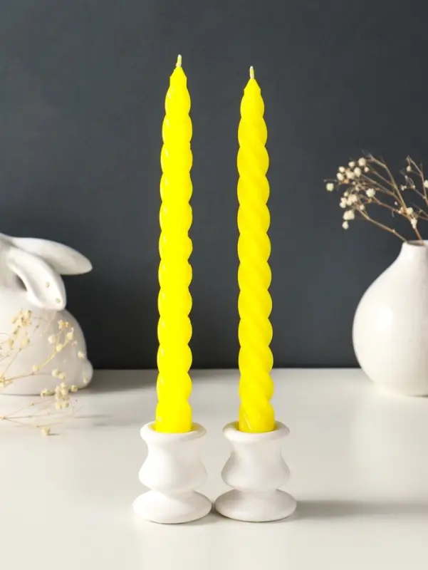 Набор свечей витых, 2.3&times;24.5 см, 5 ч, 50 г, 2 шт., жёлтый, в подарочной коробке
