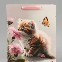 Пакет подарочный ламинированный вертикальный &laquo;Котик и цветок&raquo;, M 26&times;32&times;12 см