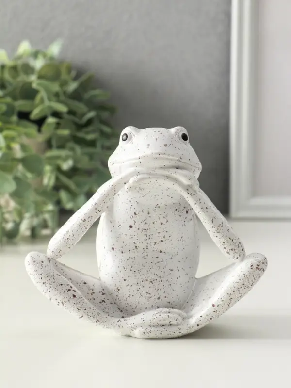 Сувенир полистоун Сувенир полистоун "Белая лягушка" 6х13,5х11,5 см