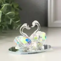 Фигурка стекло &laquo;Лебеди с бриллиантом&raquo;, зелёная голография, 9&times;6&times;5.5 см