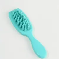 Массажёр для мытья головы, силиконовый, с крупными зубьями, 21&times;5.7 см, голубой