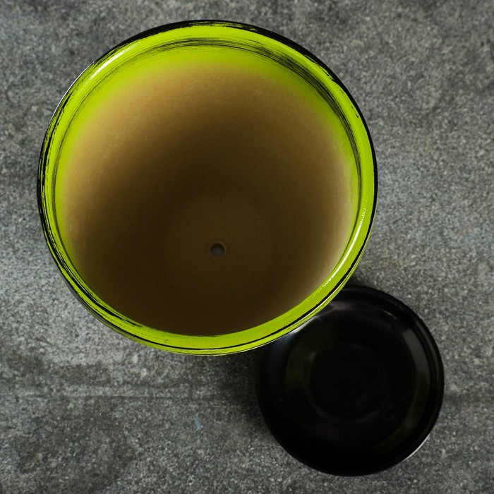 Горшок цветочный Горшок цветочный "Листья" с поддоном 2,4л