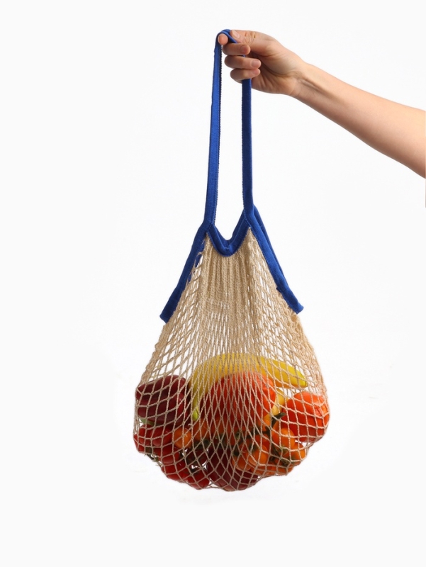 Авоська, 41 х 27 см, ручка 17 см, клетка 1.5 см, белая с синей ручкой Авоська, 41 х 27 см, ручка 17 см, клетка 1.5 см, белая с синей ручкой