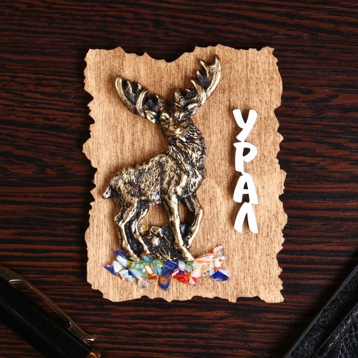 Магнит Магнит "Олень северный", дерево, гипс, 7х9 см