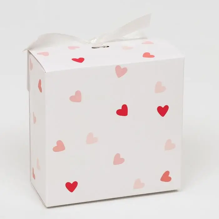 Подарочная коробка сборная с окном I LOVE YOU, 11.5×11.5×5 см