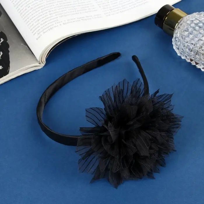 Ободок для волос «Школьница», галант полоски, d=10 см, 1 см, чёрный Ободок для волос «Школьница», галант полоски, d=10 см, 1 см, чёрный