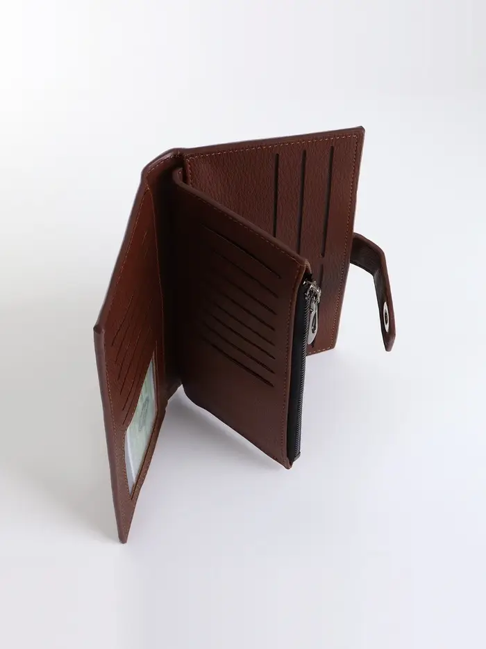 Портмоне мужское, на магните, три отделения, коричневое