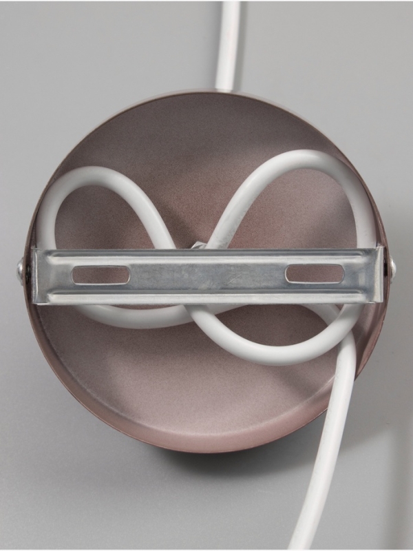 Светильник Paul 1х40Вт Е27 пр-1м светло-розовый20х20х17,5см Светильник Paul 1х40Вт Е27 пр-1м светло-розовый20х20х17,5см