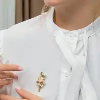 Брошь &laquo;Веточка с цветком жасмина&raquo;, с эмалью, цветная