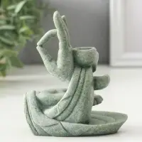 Подставка под благовония песчаник "Мудра Витарка - Колесо учения" 5,5х10,3х11,5 см